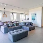 The Bay Luxurious Full Sea View