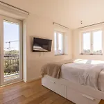 The Bay Luxurious Full Sea View
