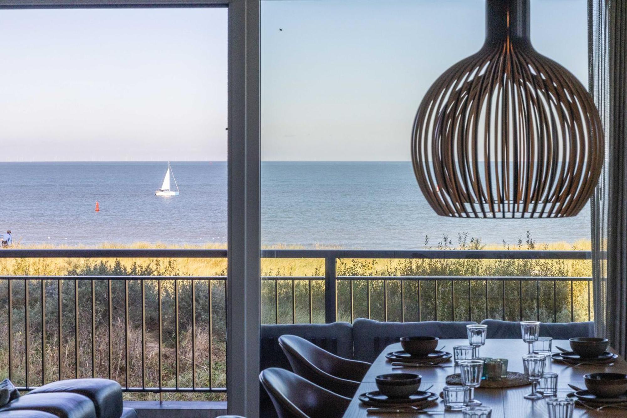 The Bay Luxurious Full Sea View *